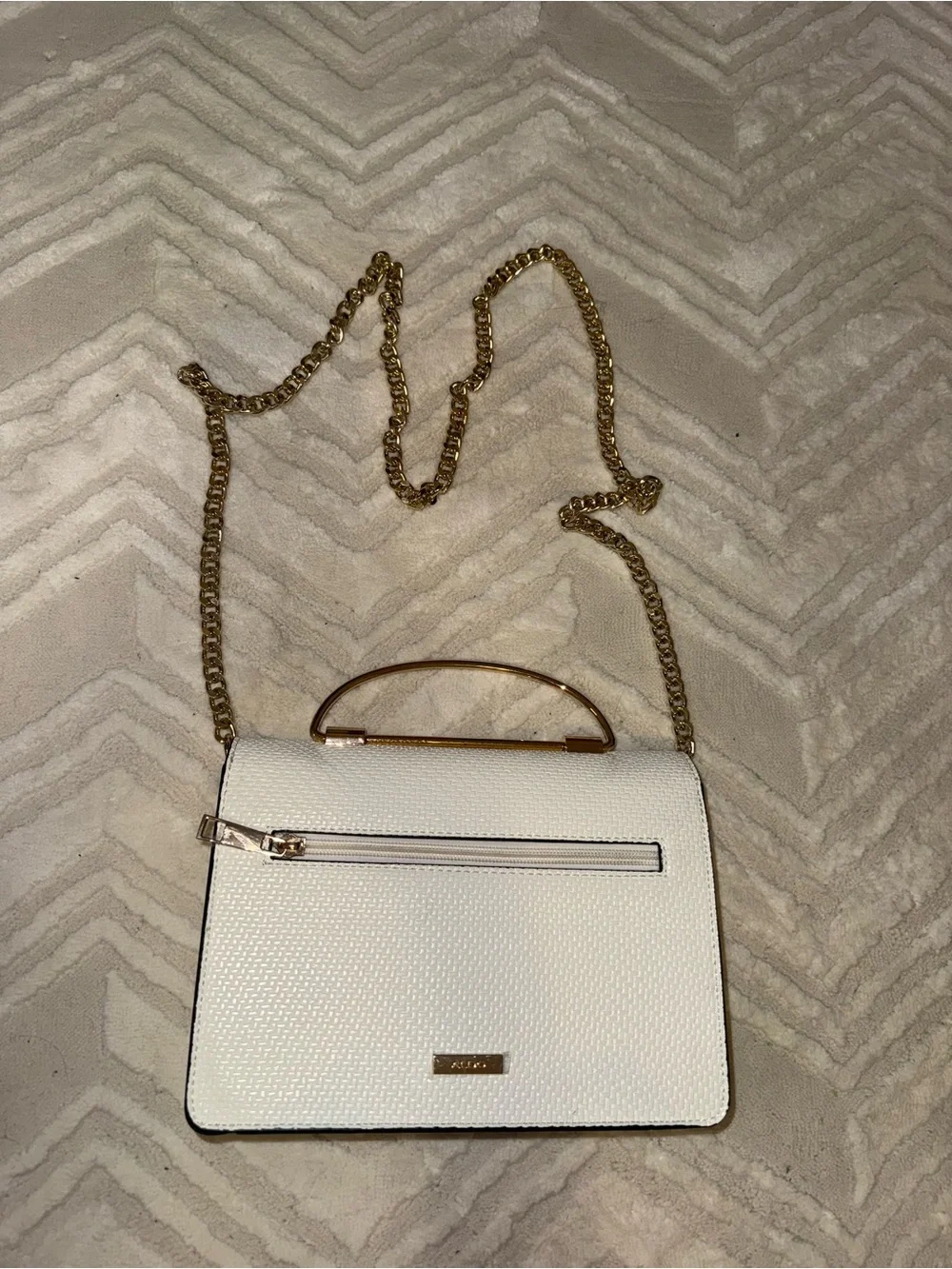 Aldo White Textured Crossbody Bag Crossbody Bag with Gold
